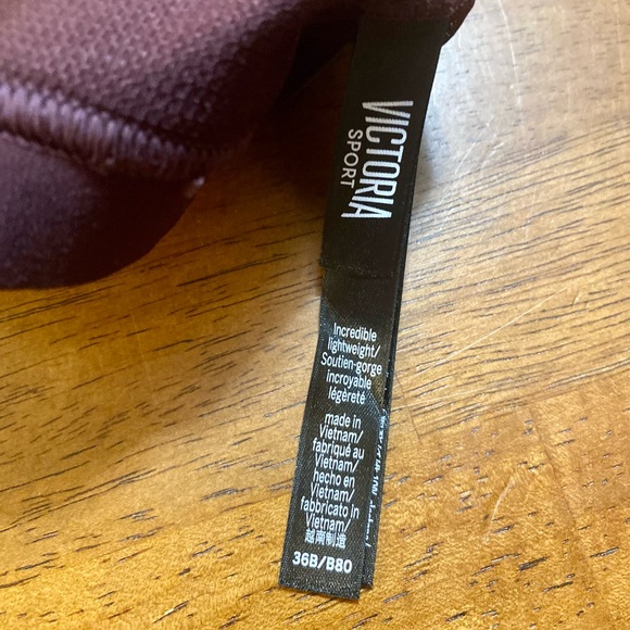 Victoria secret sports bra - Picture 3 of 3